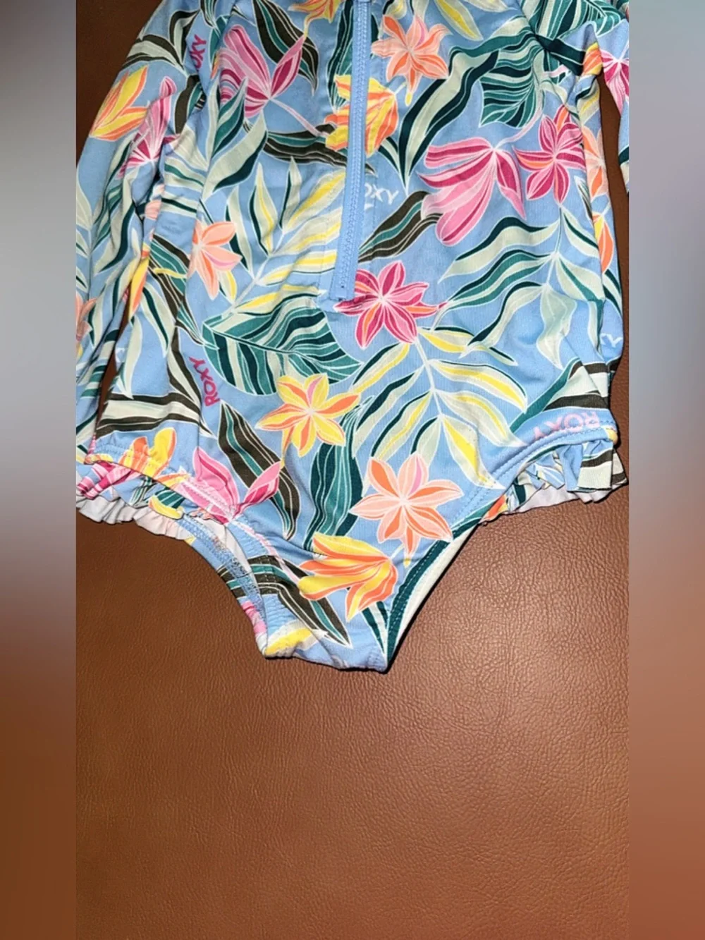 Like New Roxy Baby Girls Long Sleeve Tropical Ruffle 24m Swimsuit